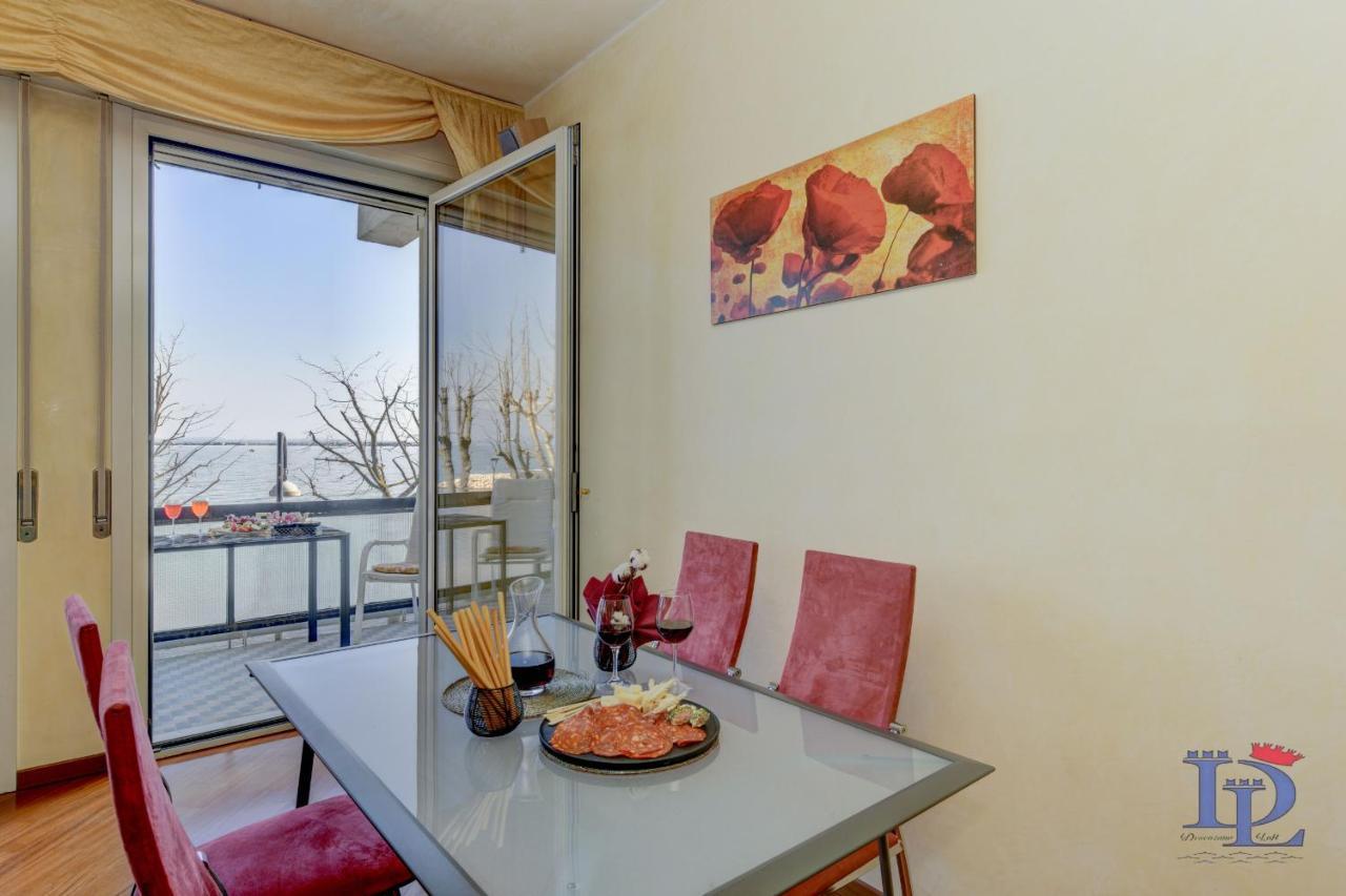 Desenzanoloft Official Partner Marriott Homes & Villas - Charming On The Lake Front Lake 데센자노델가르다 외부 사진